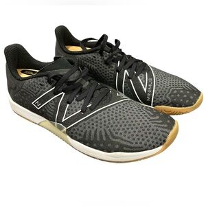 New balance men’s minimus V1 cross trainer shoes size 10.5